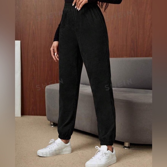 SHEIN black joggers, size large - Picture 4 of 9